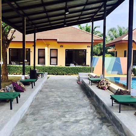 Green Adamas Resort Chumphon Exterior photo