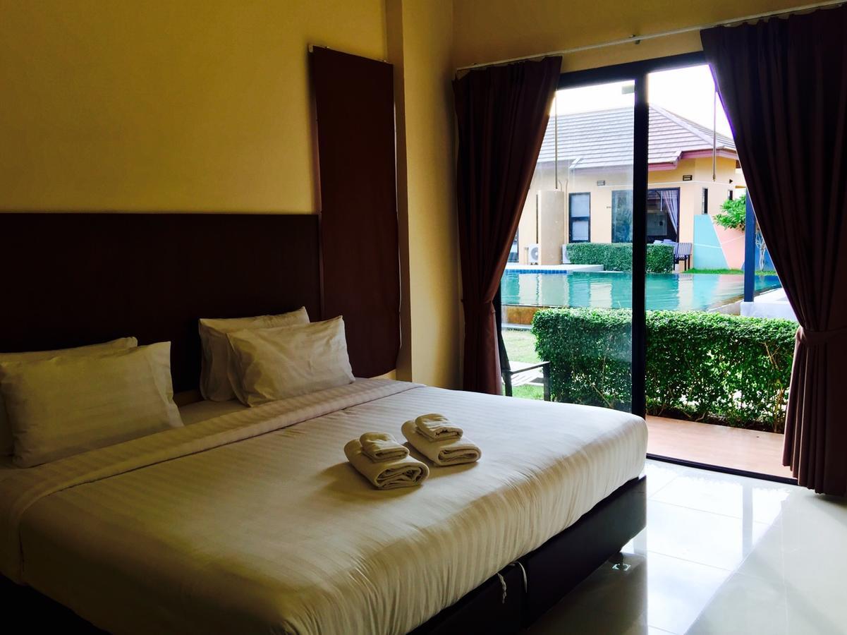 Green Adamas Resort Chumphon Exterior photo