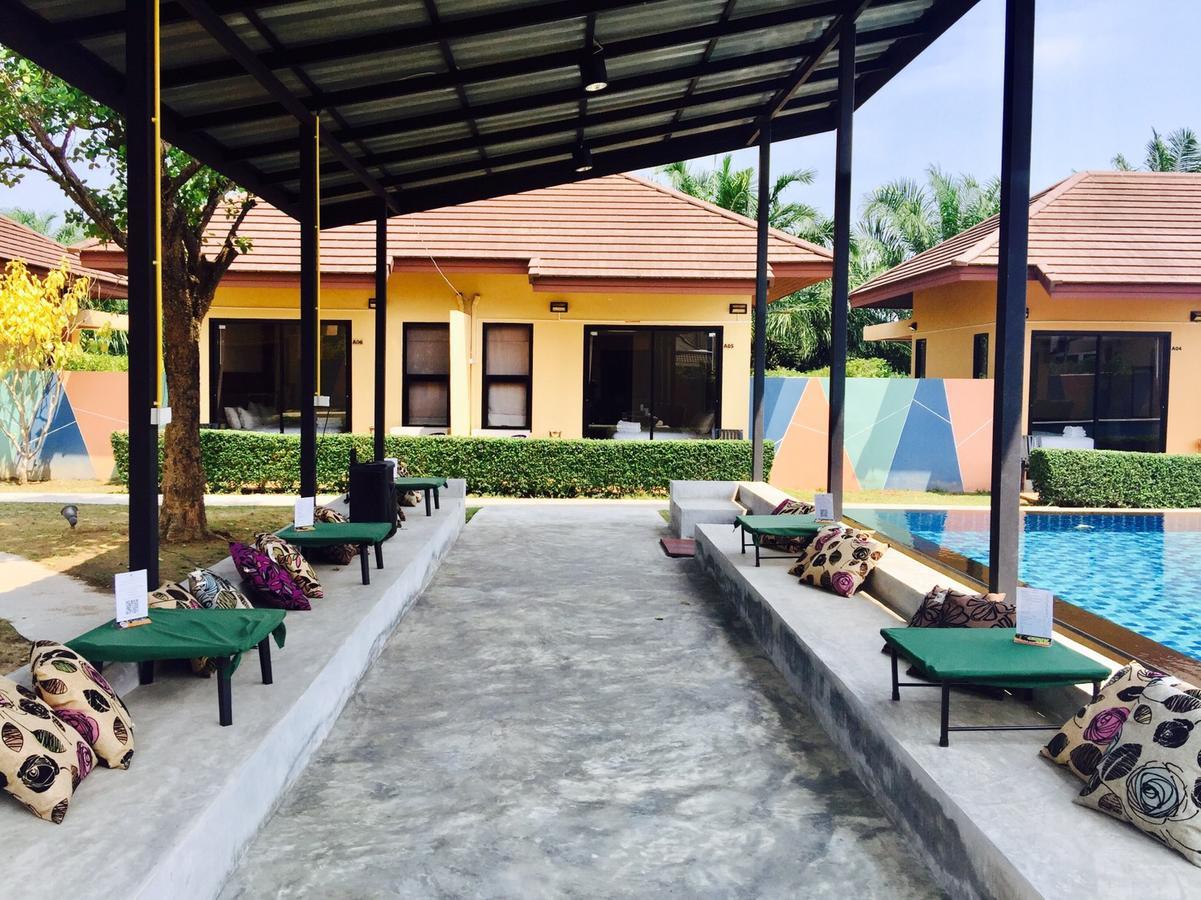 Green Adamas Resort Chumphon Exterior photo